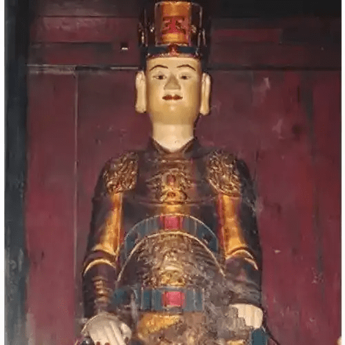 Chu Dong Tu statue