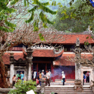 Lieu Hanh temple in the forest