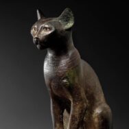 Mythlok - Bastet cat figurine