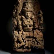 Mythlok - Kali stone statue