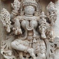 Mythlok - Lakshmi carving