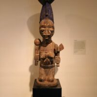 Mythlok - Oshun statue