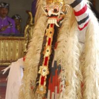 DSC_8632 A traditional dancer dressed as the Rangda