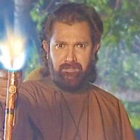 Mythlok - Kadamattathu Kathanar actor An actor playing the role of Kadamattathu Kathanar