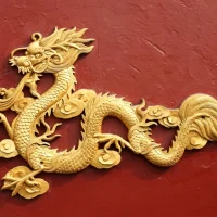 Mythlok - Panlong golden Golden figurine of the Chinese Dragon Panlong