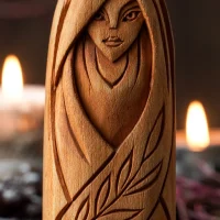 Totem of the Norse goddess EIr